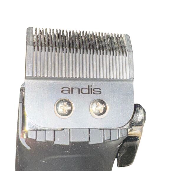Andis Easy Clip Whisper Dog Clippers Adjustable Blade 3 Attachment Combs Cat Pet - Picture 4 of 6